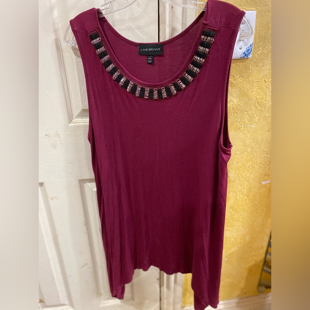 🌸Lane Bryant Size 14/16 Tank Top Purple Beaded Neckline Sleeveless Stretch